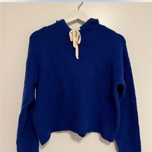 Unique Vintage Hooded Blue Sweater with Cream Tie